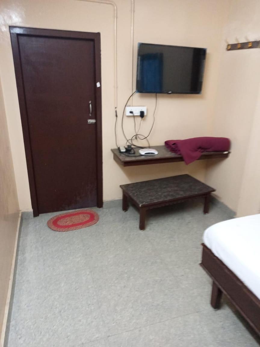 Rajapalaiyam Sri Ambika Lodge מראה חיצוני תמונה